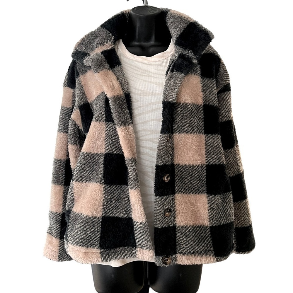 Plaid Jacket Button Up in Small - Picture 4 of 10